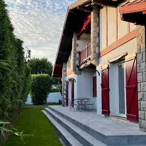 L'etape Basque Bed & Breakfast Bidart