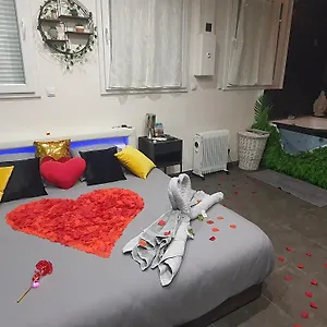Appartement Jacuzzi Privatif Des Catalans, Marseille