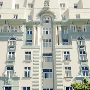 Onomo - On The Square Hotell