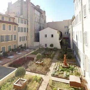 Sunny Vieux Port Apartamento